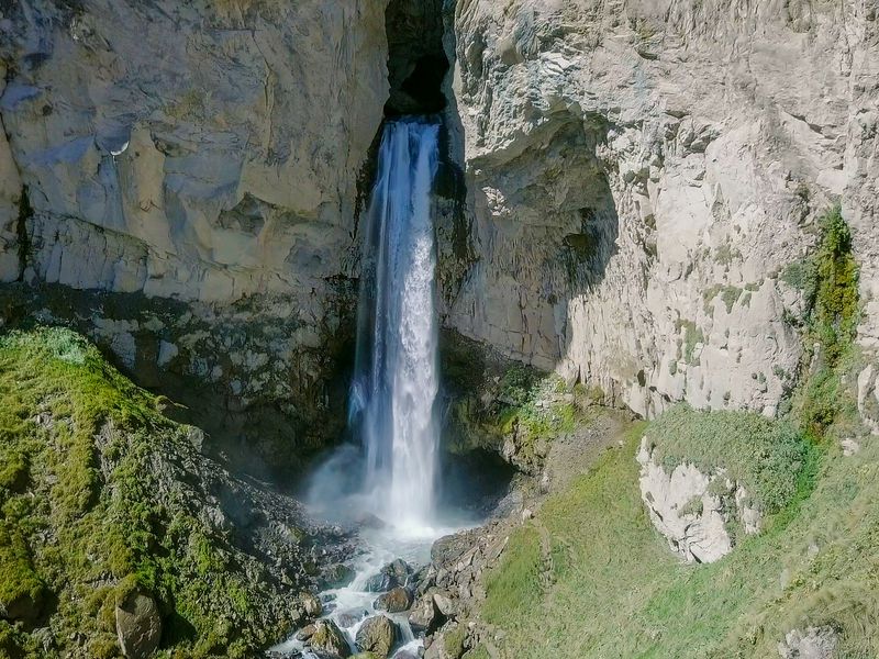 Экскурсии в Джилы-Су из Кисловодска - водопады по маршруту